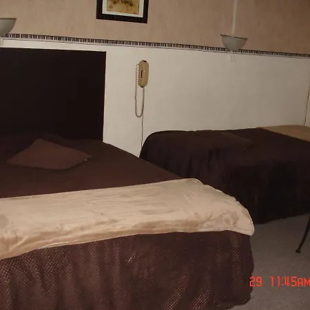 De La Marmotte Отель Ньор