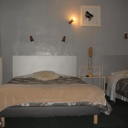 Hotel De La Marmotte Niort