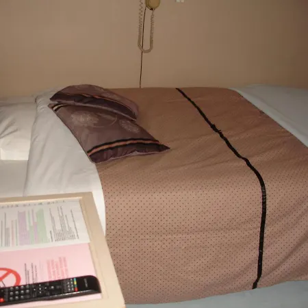 De La Marmotte Hotel Niort