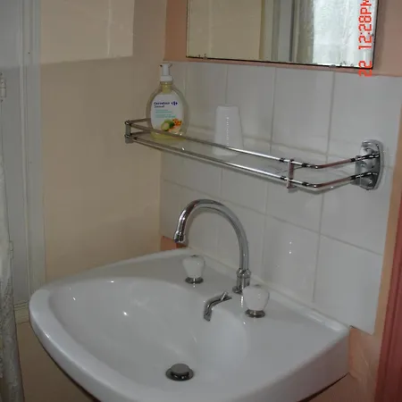 Otel De La Marmotte 2*