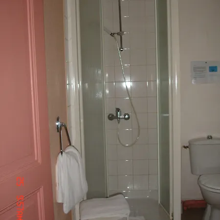 Отель De La Marmotte Ньор