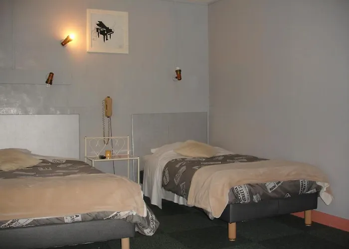 De La Marmotte Hotell Niort